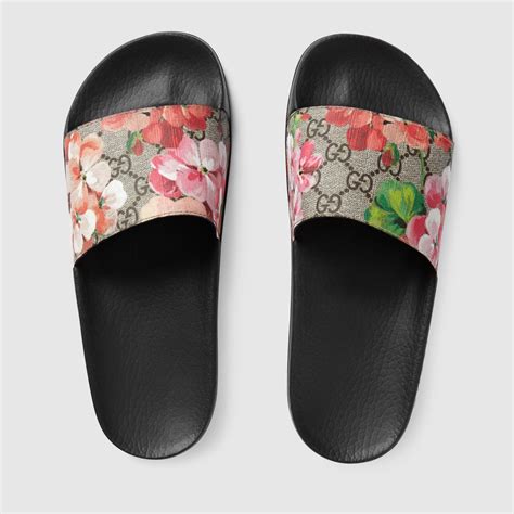 gucci flip flop woman|women gucci slides size 11.